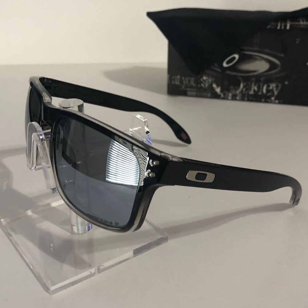 Silver Prizm Polarized OAKLEY HOLBROOK Polished Two Tone Frame 9102 - Picture 3 of 7